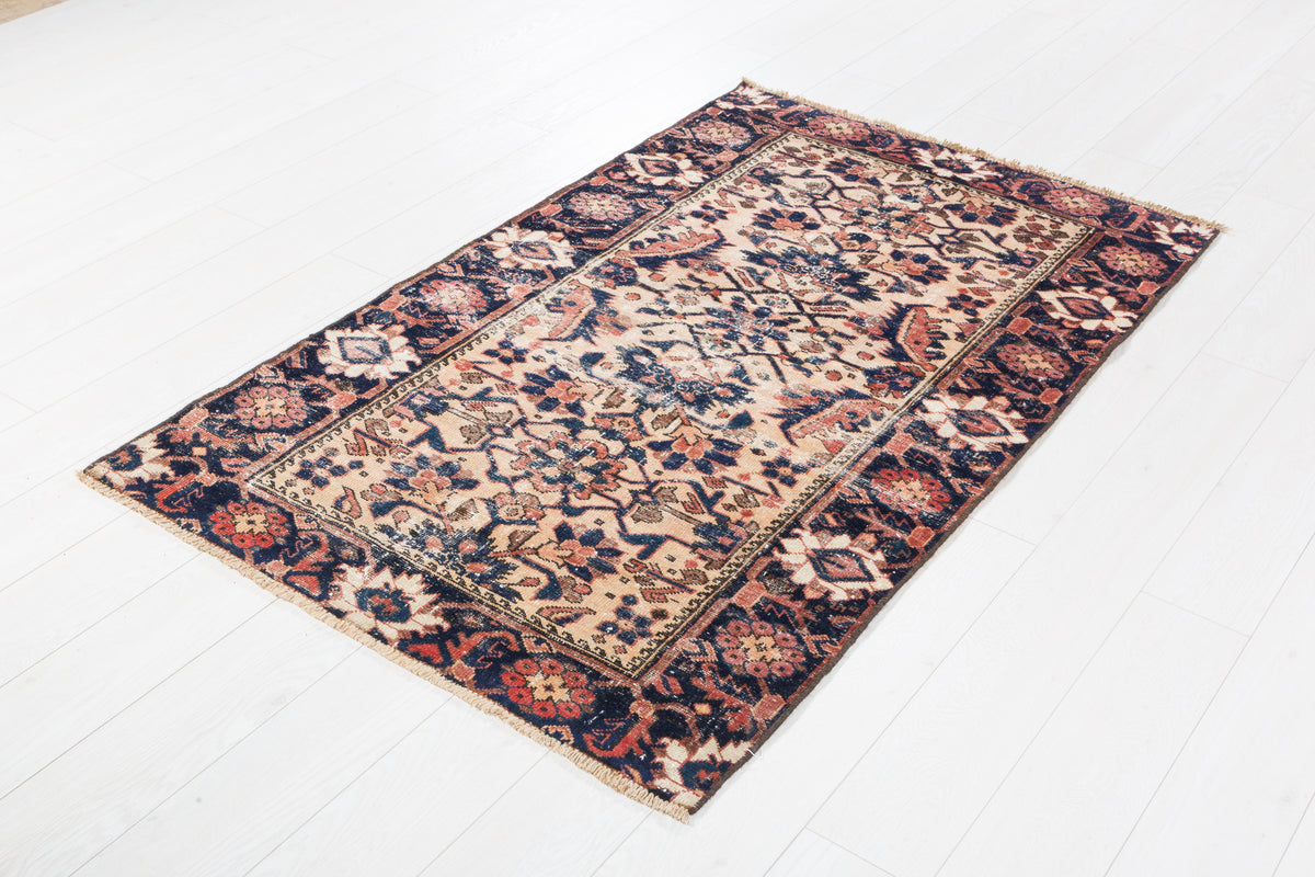 Rare Collectible Antique Faded Camel Brown Medallion Rug – 5' 7" x 3' 5" (169 x 103 cm)