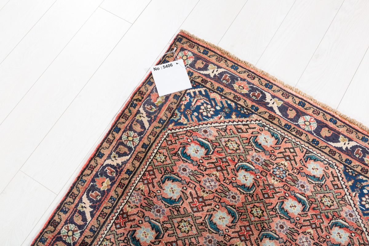 Vintage Muted Rust Floral Vine Drawing Hand-Knotted Area Rug – 6' 9" x 3' 2" (205 x 96 cm)