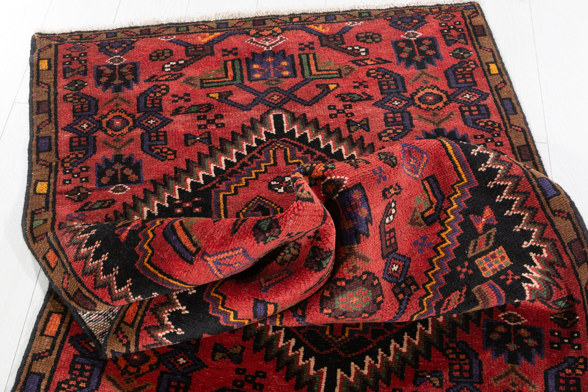 Vintage Rust Red Bold Geometric Medallion Hand-Knotted Area Rug – 6' 0" x 3' 0" (184 x 92 cm)