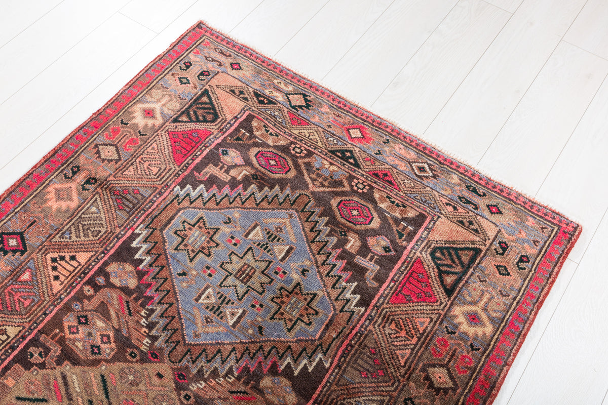 Vintage Faded Camel Brown Geometric Medallion Hand-Knotted Area Rug – 6' 9" x 3' 7" (205 x 108 cm)