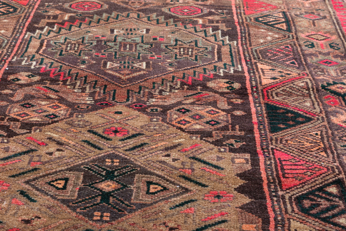 Vintage Faded Camel Brown Geometric Medallion Hand-Knotted Area Rug – 6' 9" x 3' 7" (205 x 108 cm)