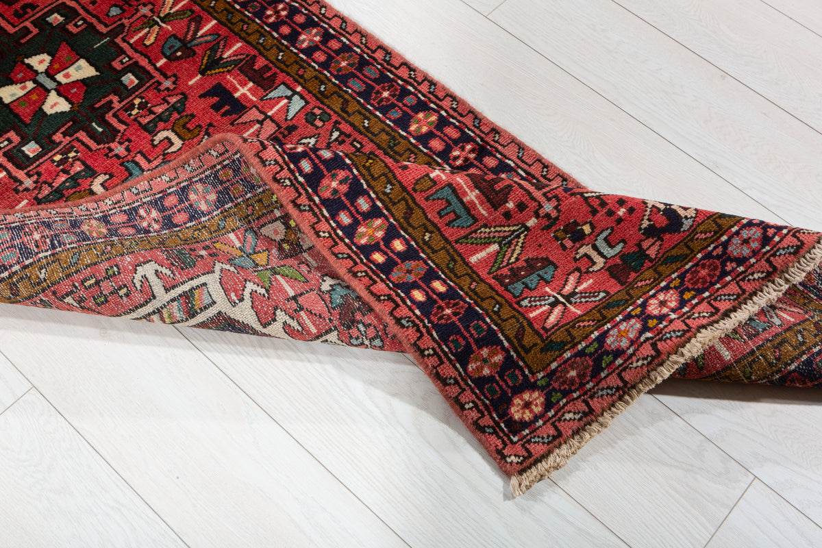 Vintage Red Softly Faded Central Medallion Runner Rug – 9' 2" x 2' 3" (279 x 68 cm)