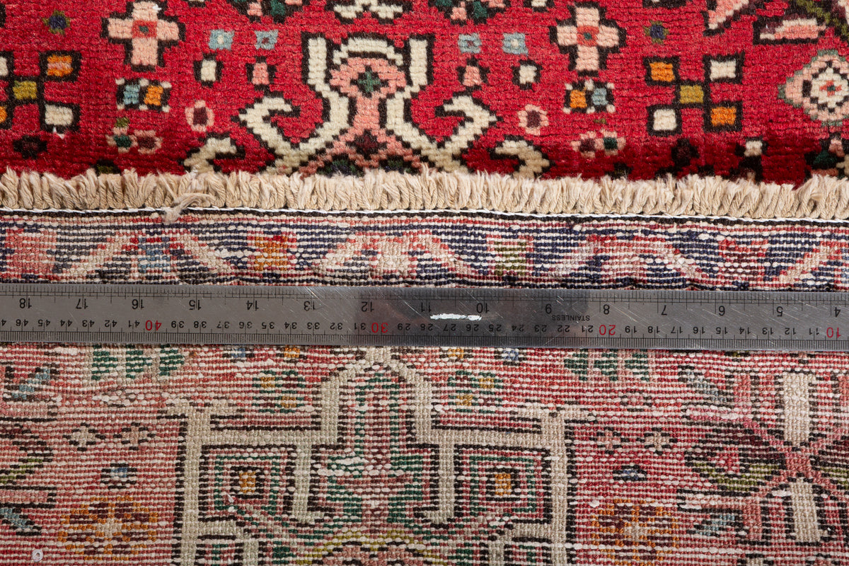Vintage Compact Geometric Runner Rug, Red – 5' 3" x 2' 1" (161 x 63 cm)