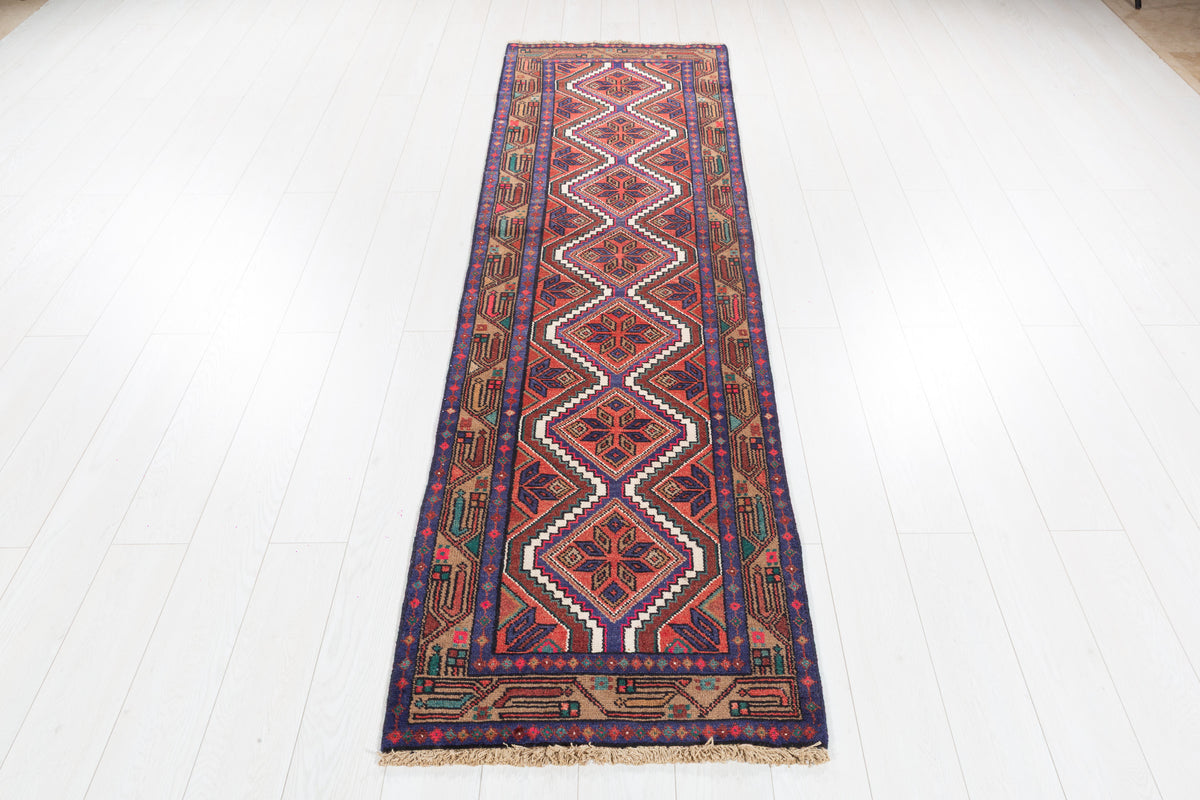 Vintage Diamond Medallion Narrow Runner Rug, Red – 8' 6" x 2' 5" (260 x 73 cm)