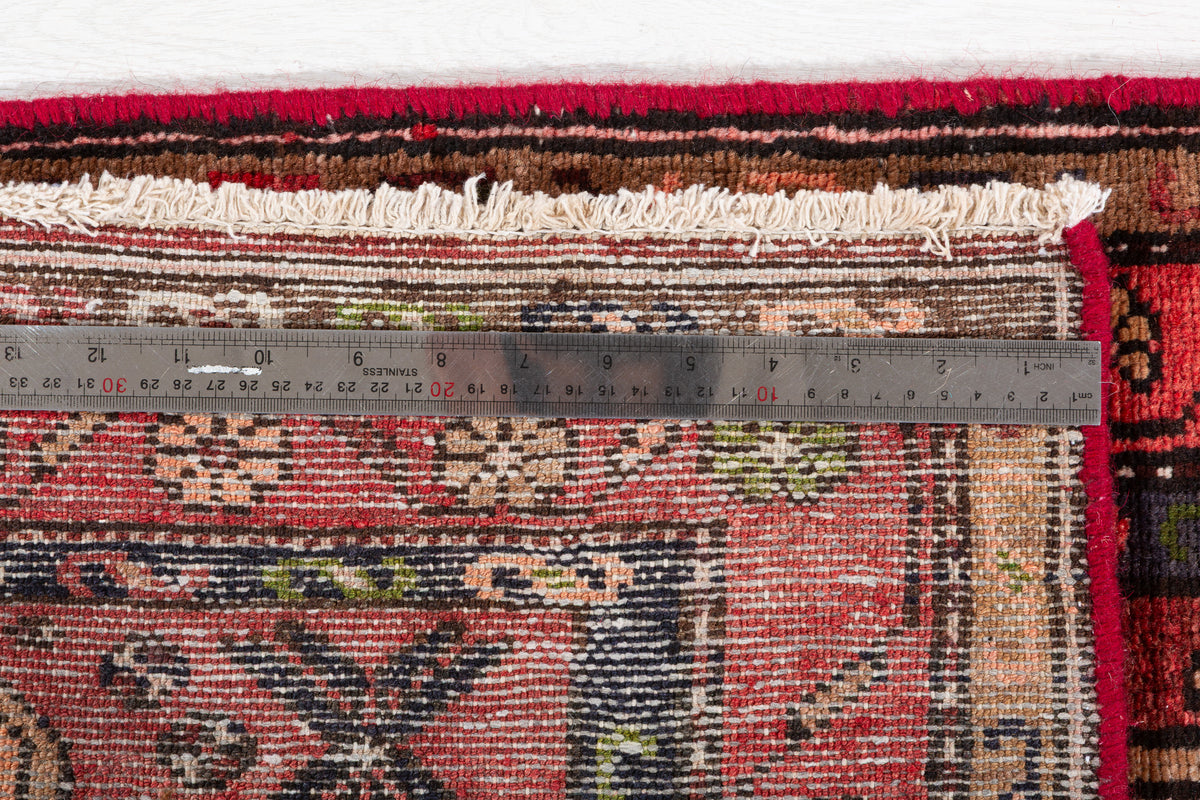 Vintage Geometric Small Wool Rug, Red – 5' 3" x 2' 7" (161 x 79 cm)