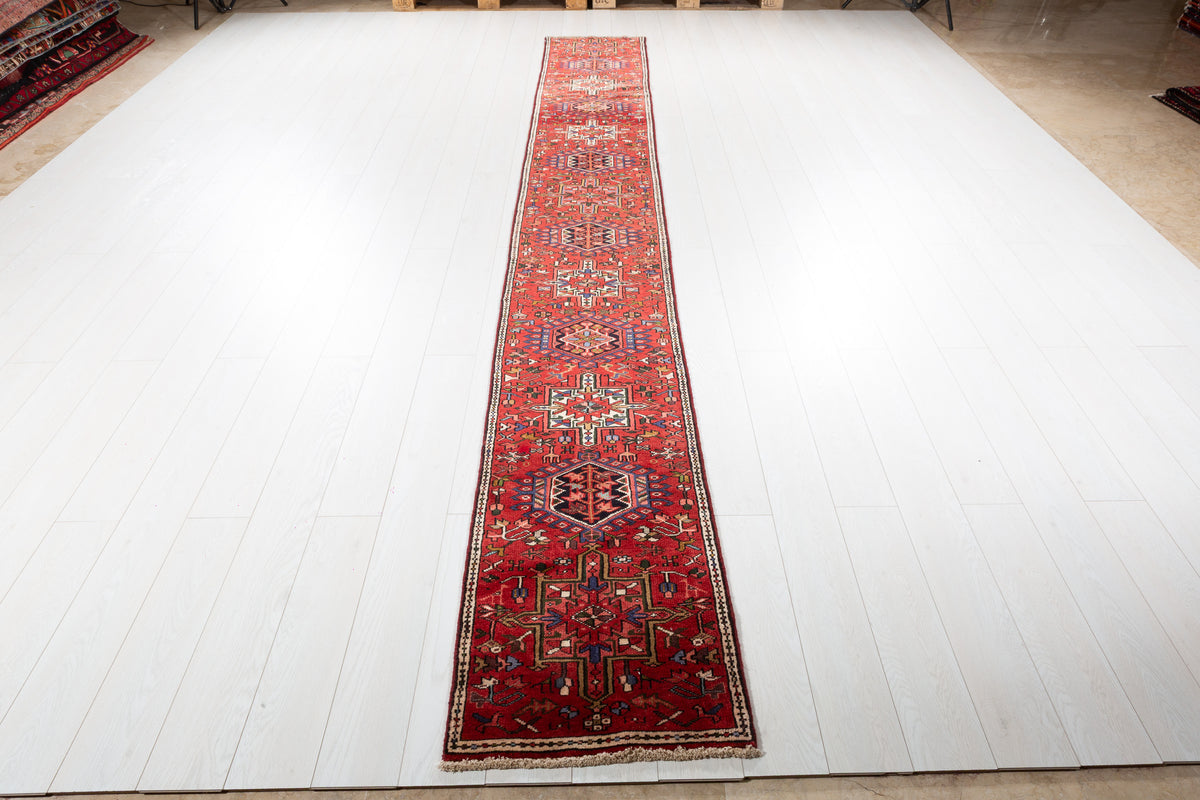 Vintage Extra-Narrow Geometric Runner Rug, Red – 13' 9" x 1' 9" (420 x 54 cm)