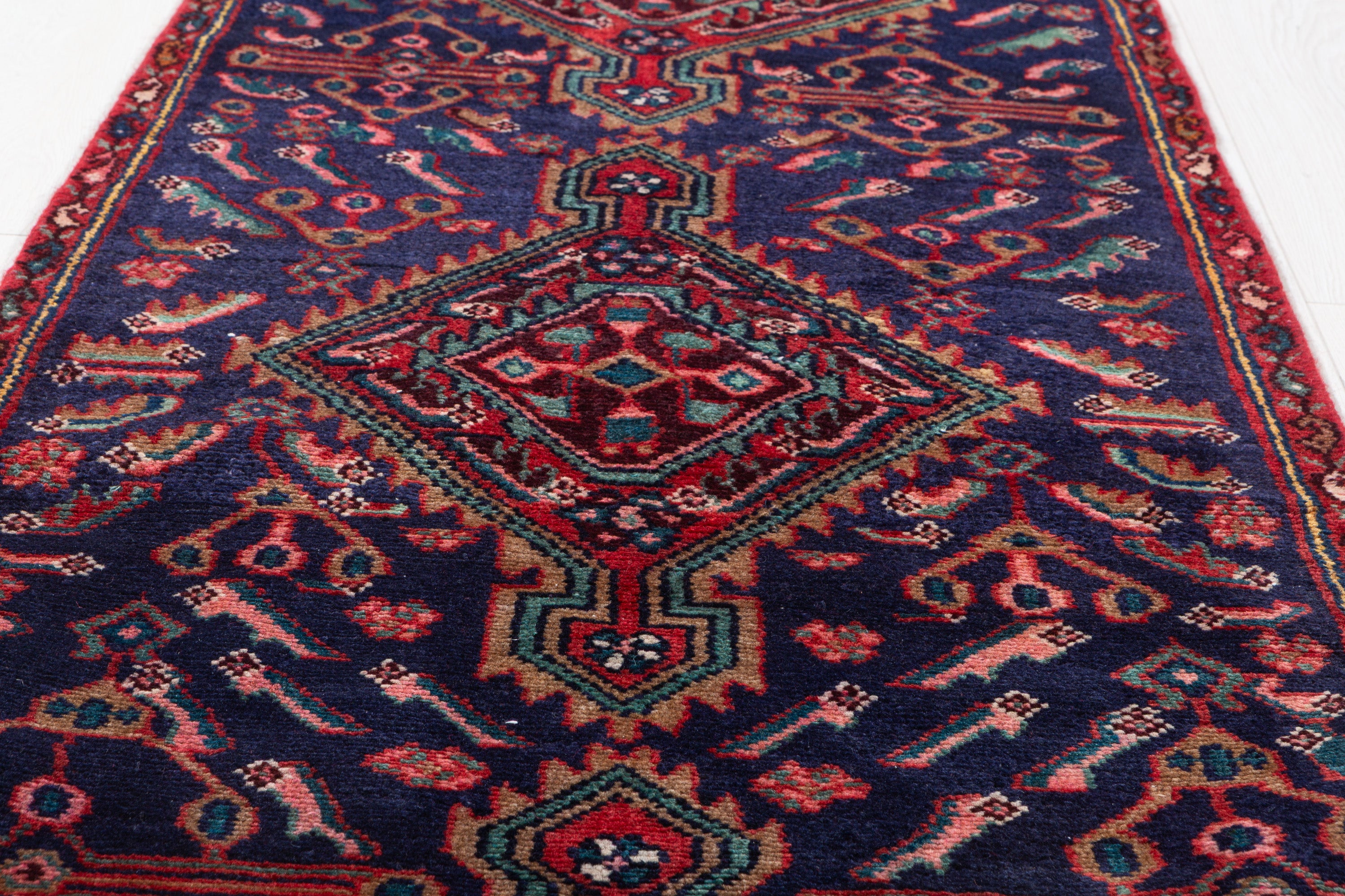 Vintage Geometric Medallion Narrow Runner Rug, Navy Blue – 8' 7" x 2' 5" (262 x 74 cm)