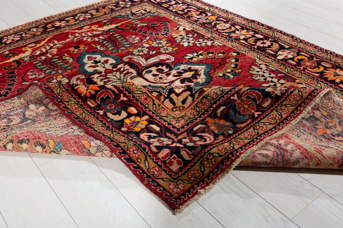 Rare Collectible Antique Red Floral Medallion Wool Rug – 6' 8" x 5' 6" (203 x 168 cm)