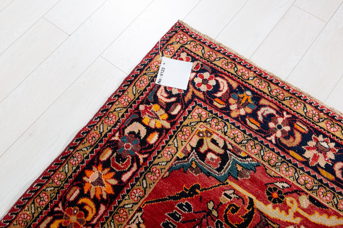 Rare Collectible Antique Red Floral Medallion Wool Rug – 6' 8" x 5' 6" (203 x 168 cm)