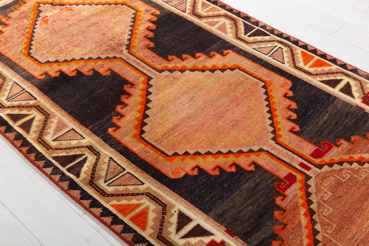 Rare Collectible Antique Rust Orange & Black Geometric Medallion Wool Rug – 8' 6" x 4' 2" (259 x 128 cm)