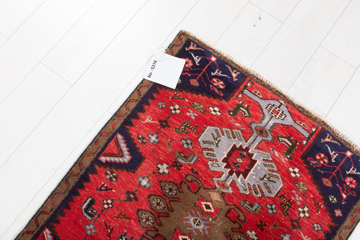 Vintage Geometric Medallion Runner Rug, Red – 12' 4" x 2' 6" (375 x 75 cm)