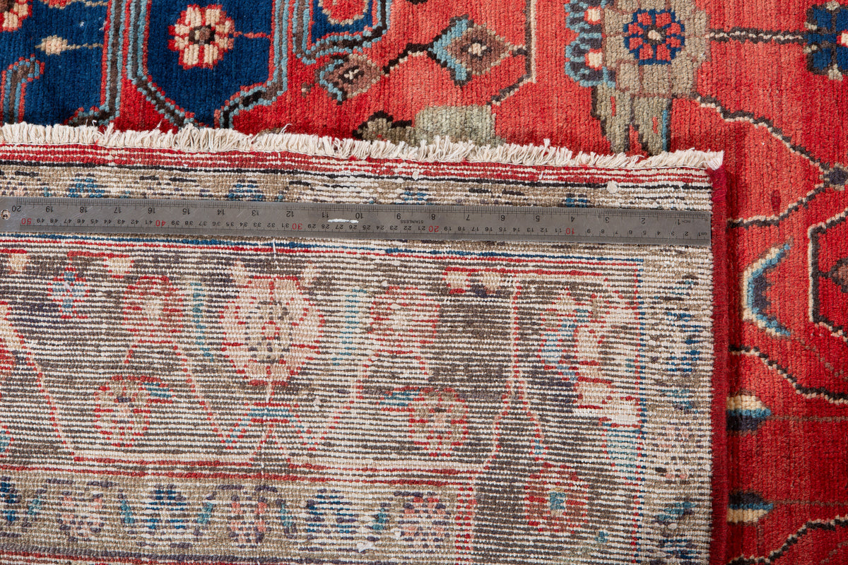 Vintage Red Geometric Medallion Wool Rug – 9' 2" x 5' 2" (279 x 158 cm)