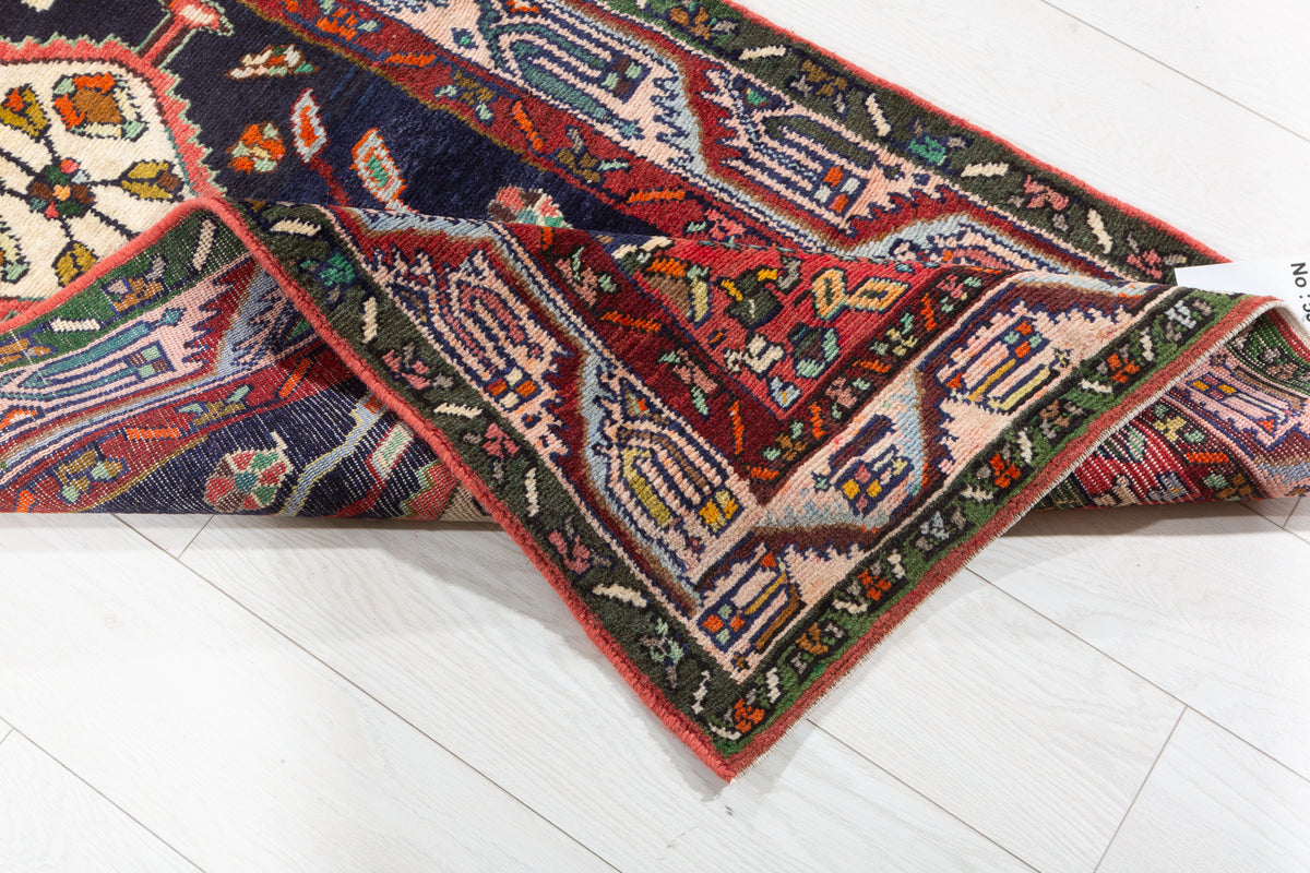 Vintage Geometric Floral Runner Rug, Navy Blue – 9' 1" x 2' 7" (278 x 78 cm)