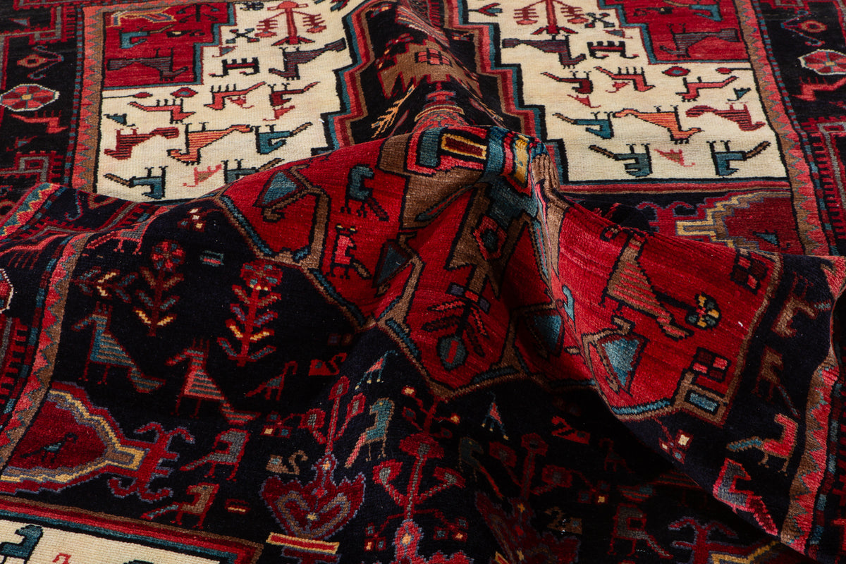 Vintage Deep Navy Blue & Red Geometric Medallion Wool Rug – 8' 6" x 4' 9" (260 x 146 cm)