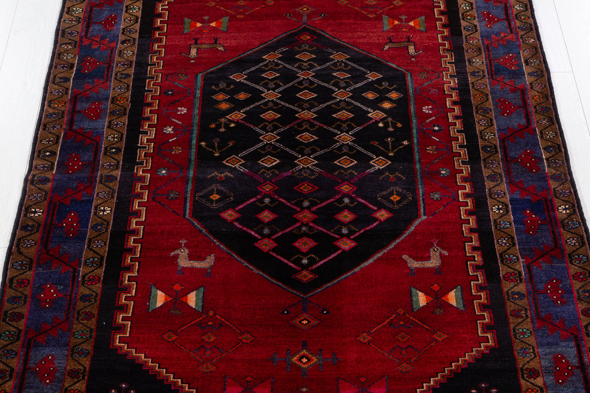 Collectible Vintage Red & Navy Blue Geometric Medallion Wool Rug – 8' 4" x 5' 0" (253 x 152 cm)