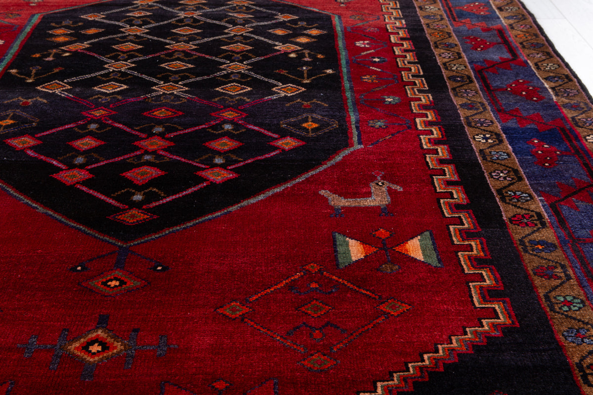 Collectible Vintage Red & Navy Blue Geometric Medallion Wool Rug – 8' 4" x 5' 0" (253 x 152 cm)
