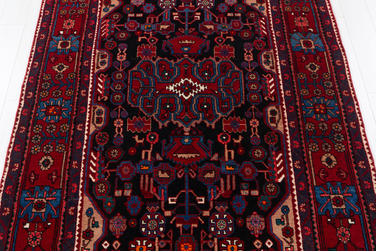 Vintage Black & Red Geometric Allover Wool Rug – 9' 10" x 5' 3" (300 x 161 cm)