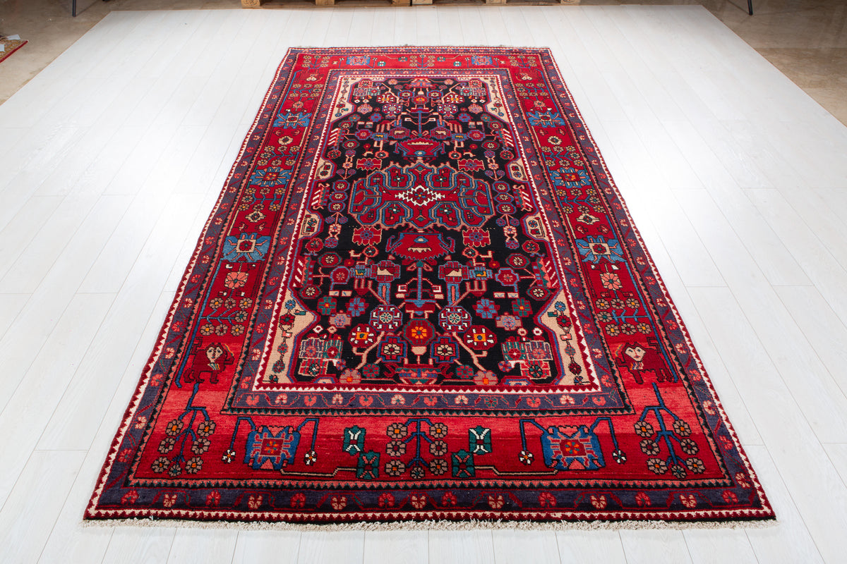 Vintage Black & Red Geometric Allover Wool Rug – 9' 10" x 5' 3" (300 x 161 cm)