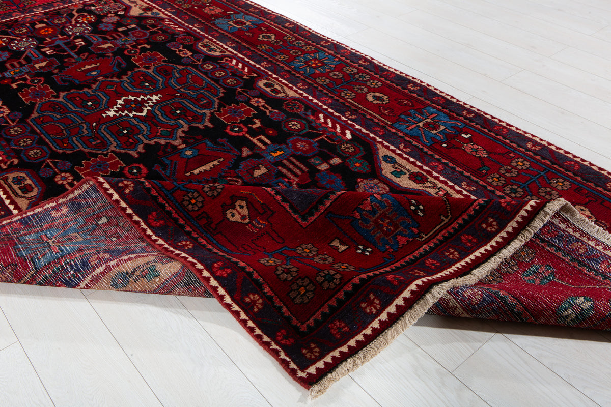 Vintage Black & Red Geometric Allover Wool Rug – 9' 10" x 5' 3" (300 x 161 cm)