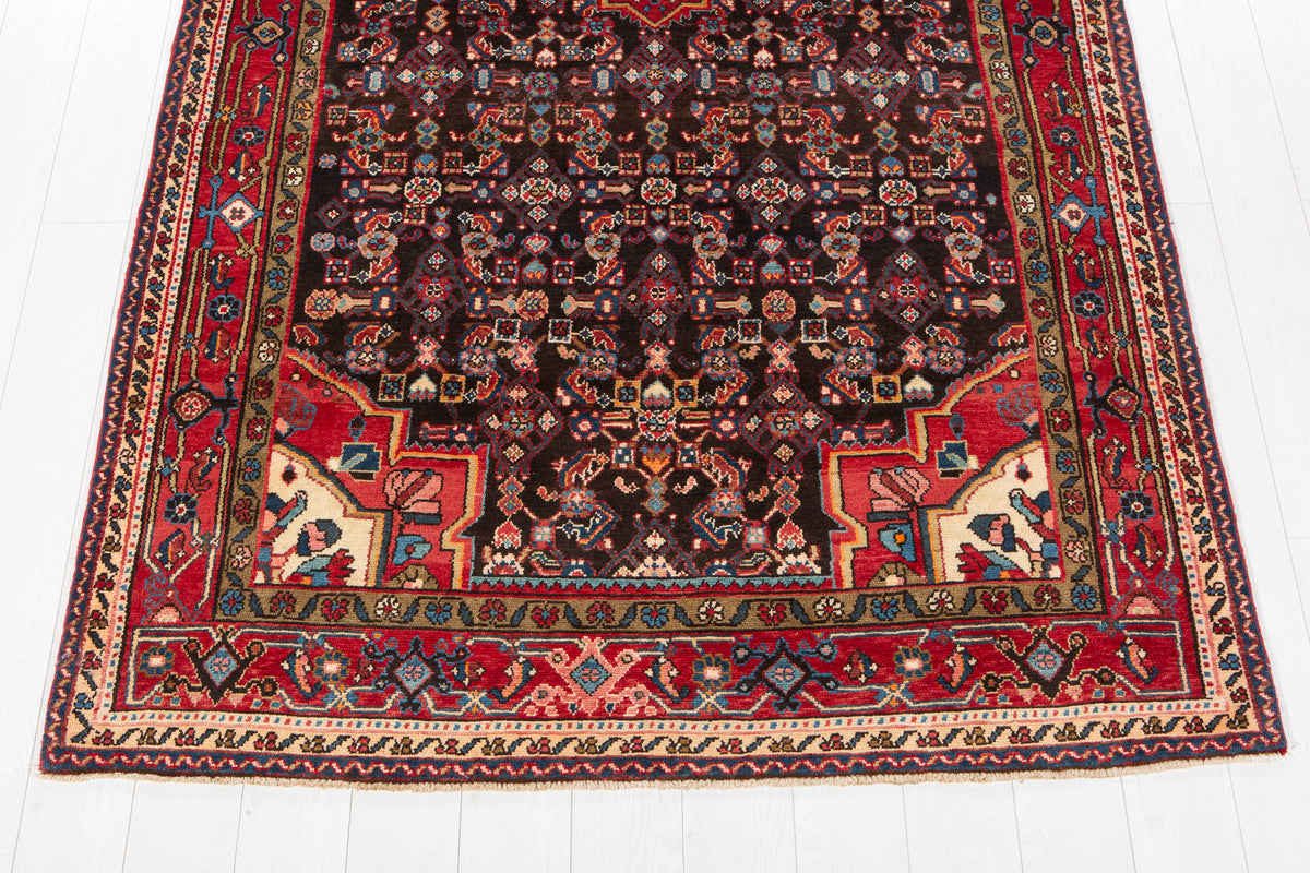 Vintage Black & Red Geometric Medallion Wool Rug – 10' 4" x 5' 5" (314 x 164 cm)