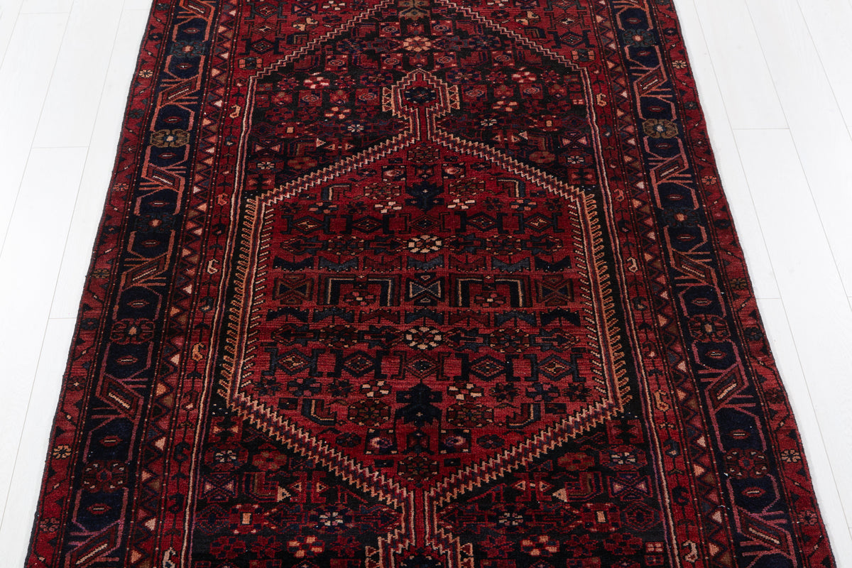 Vintage Black & Rust Red Geometric Allover Wool Rug – 9' 10" x 4' 10" (300 x 148 cm)