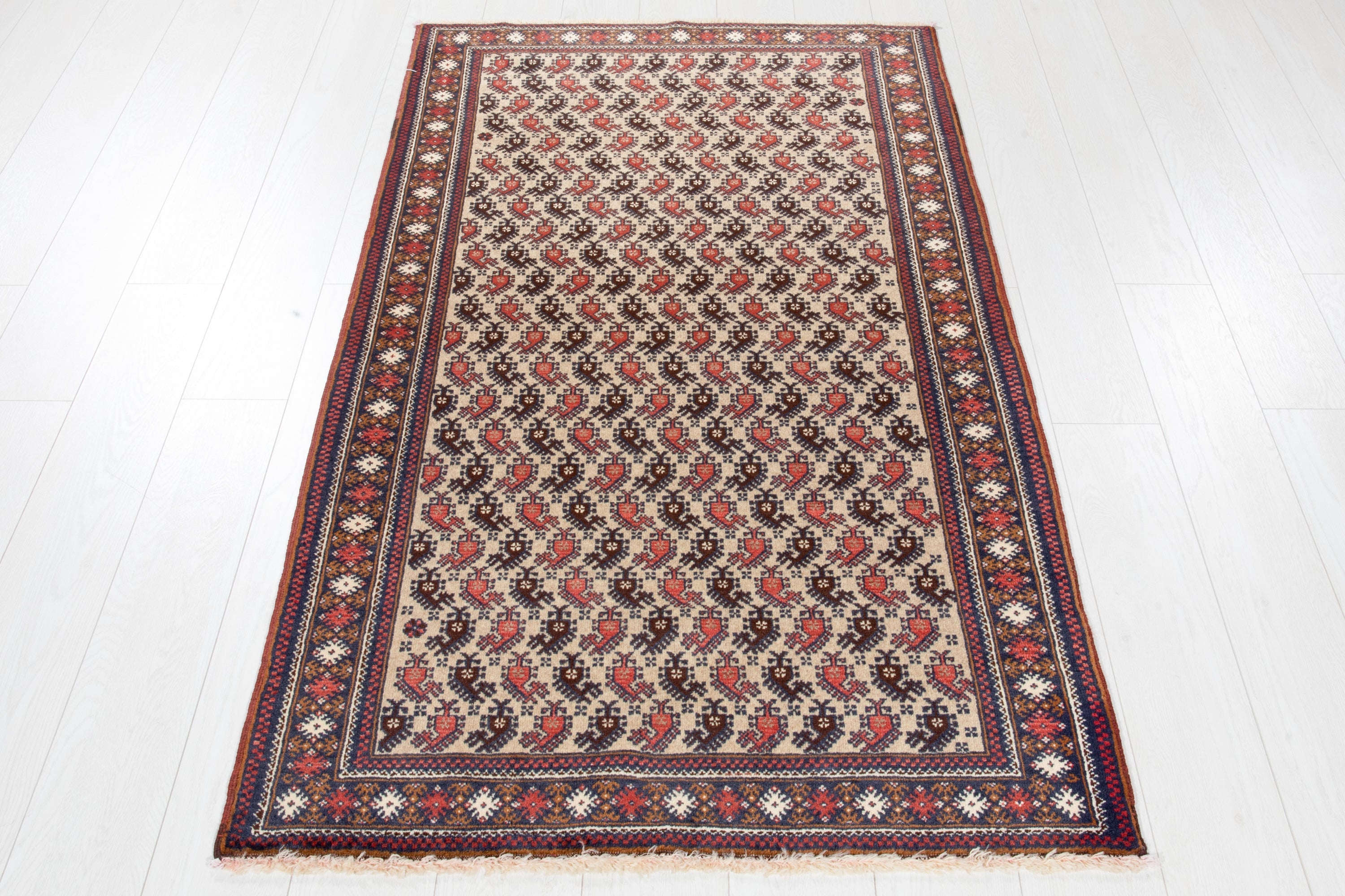 Hand-Knotted Vintage Wool Area Rug – 5' 8" x 3' 1" (172 x 95 cm) - Yasi & Fara
