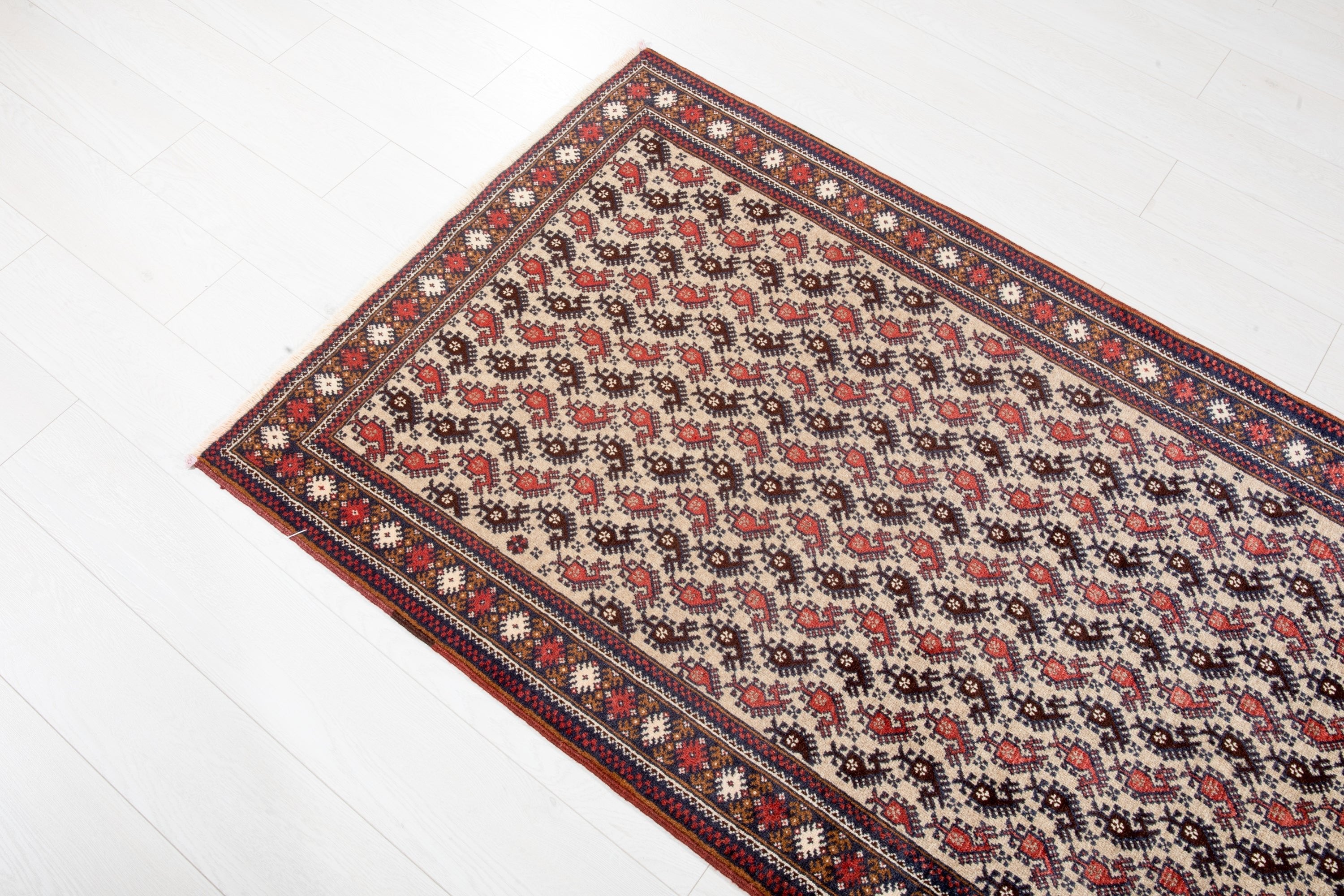 Hand-Knotted Vintage Wool Area Rug – 5' 8" x 3' 1" (172 x 95 cm) - Yasi & Fara