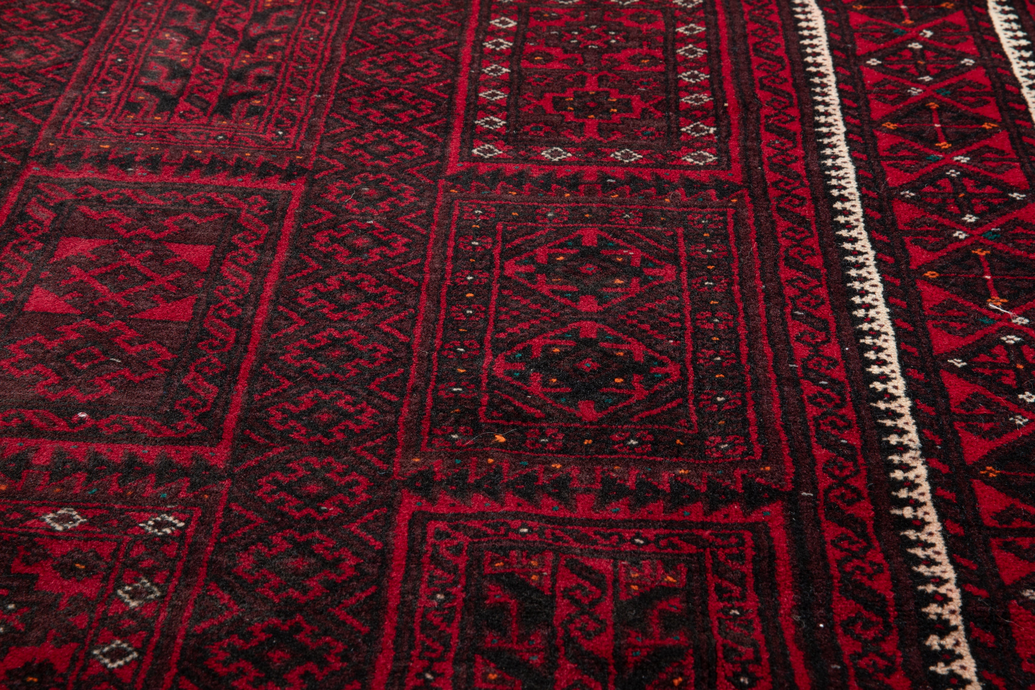 Fine Vintage Baluch Wool Rug, Red, 4x7 – 6' 8" x 4' 4" (204 x 133 cm)