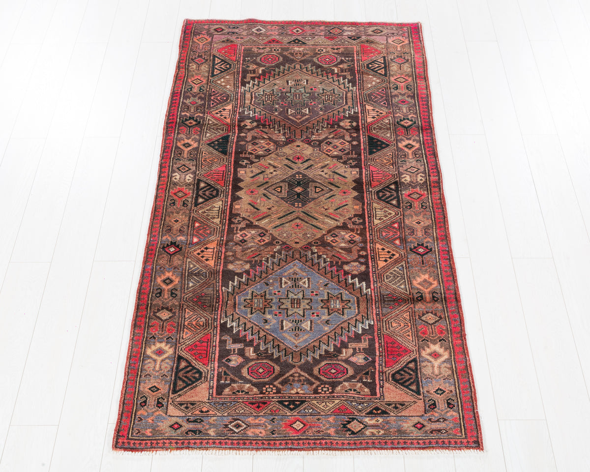 Vintage Tarom Muted Rust Bold Hexagonal Medallion Area Rug in muted rust, slate blue, beige, SKU 5397