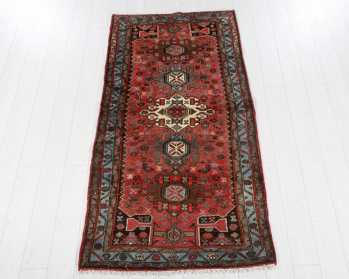 Vintage Tarom wool rug in Red, blue, 198 x 104 cm