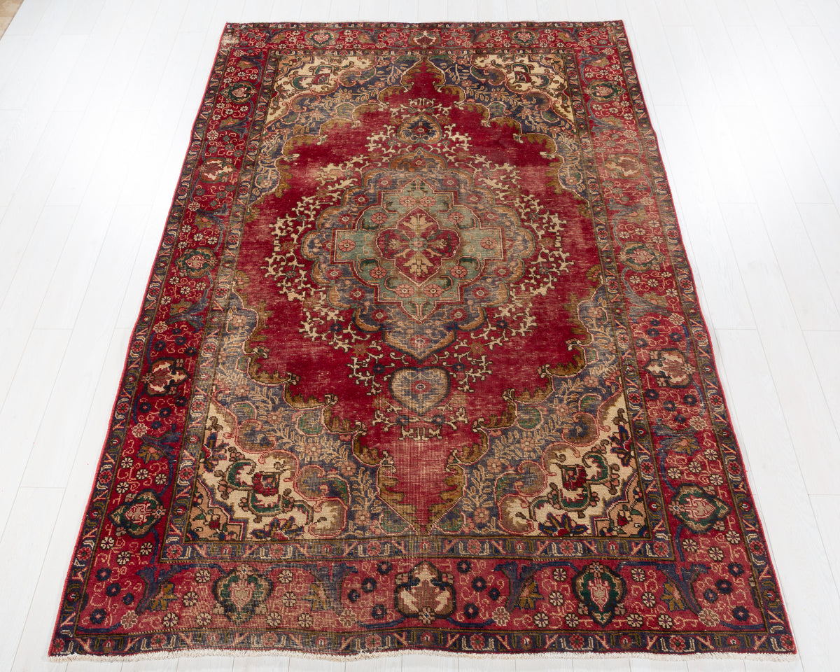 Vintage Tabriz Red Floral Rug, 6x10 – 9' 7" x 6' 4" (292 x 192 cm) – main view