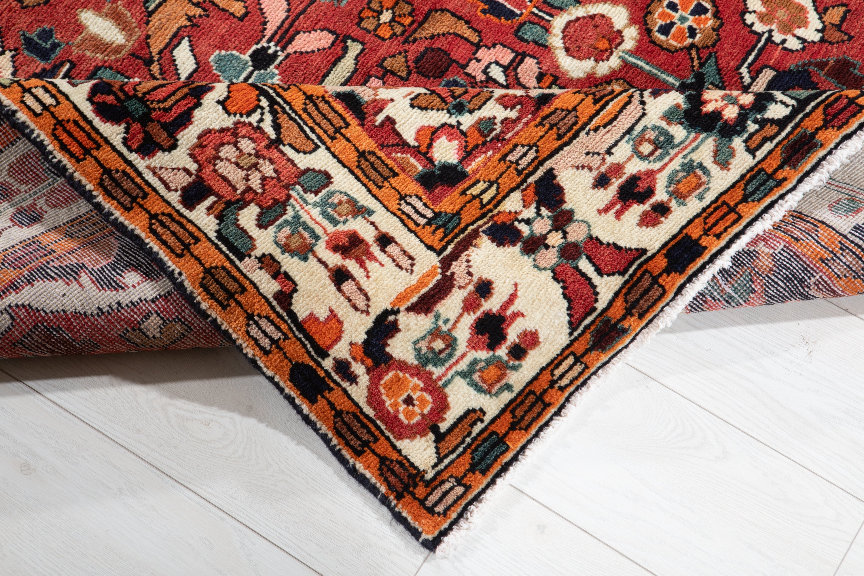 Hand-Knotted Vintage Wool Area Rug – 9' 2" x 5' 3" (280 x 161 cm) - Yasi & Fara