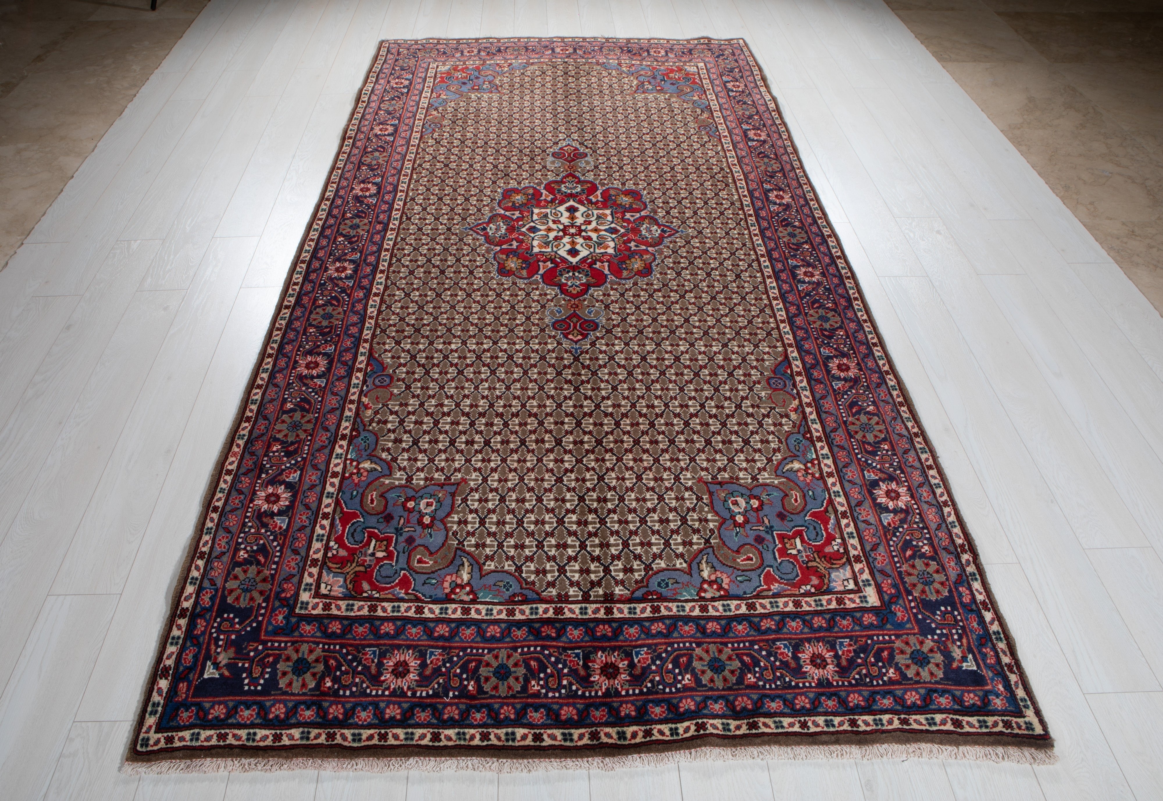 Hand-Knotted Vintage Wool Area Rug – 9' 10" x 5' 1" (300 x 155 cm) - Yasi & Fara