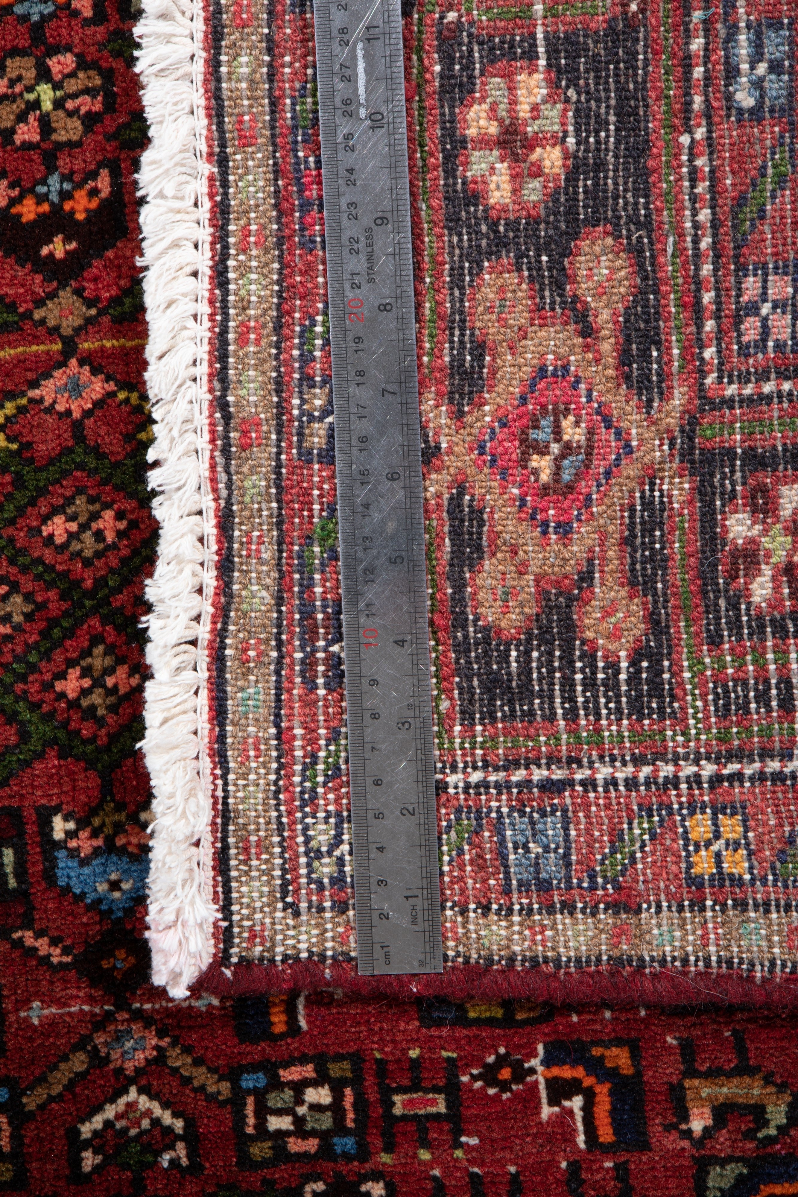 Hand-Knotted Vintage Wool Area Rug – 8' x 4' 8" (245 x 144 cm) - Yasi & Fara