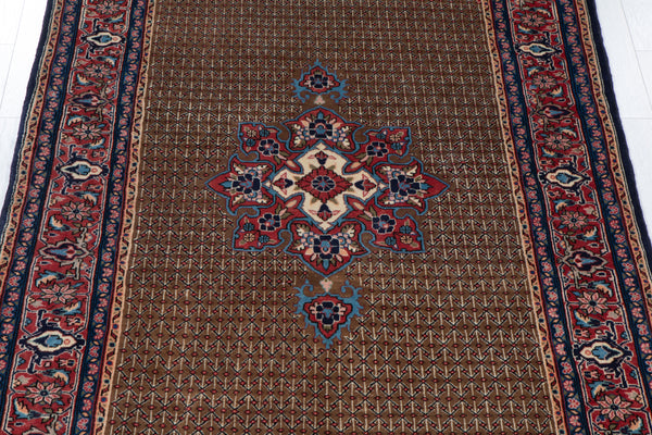 9'11" x 4'10" Excellent Hand-Knotted Vintage Collectible Tribal Rug - Yasi & Fara 