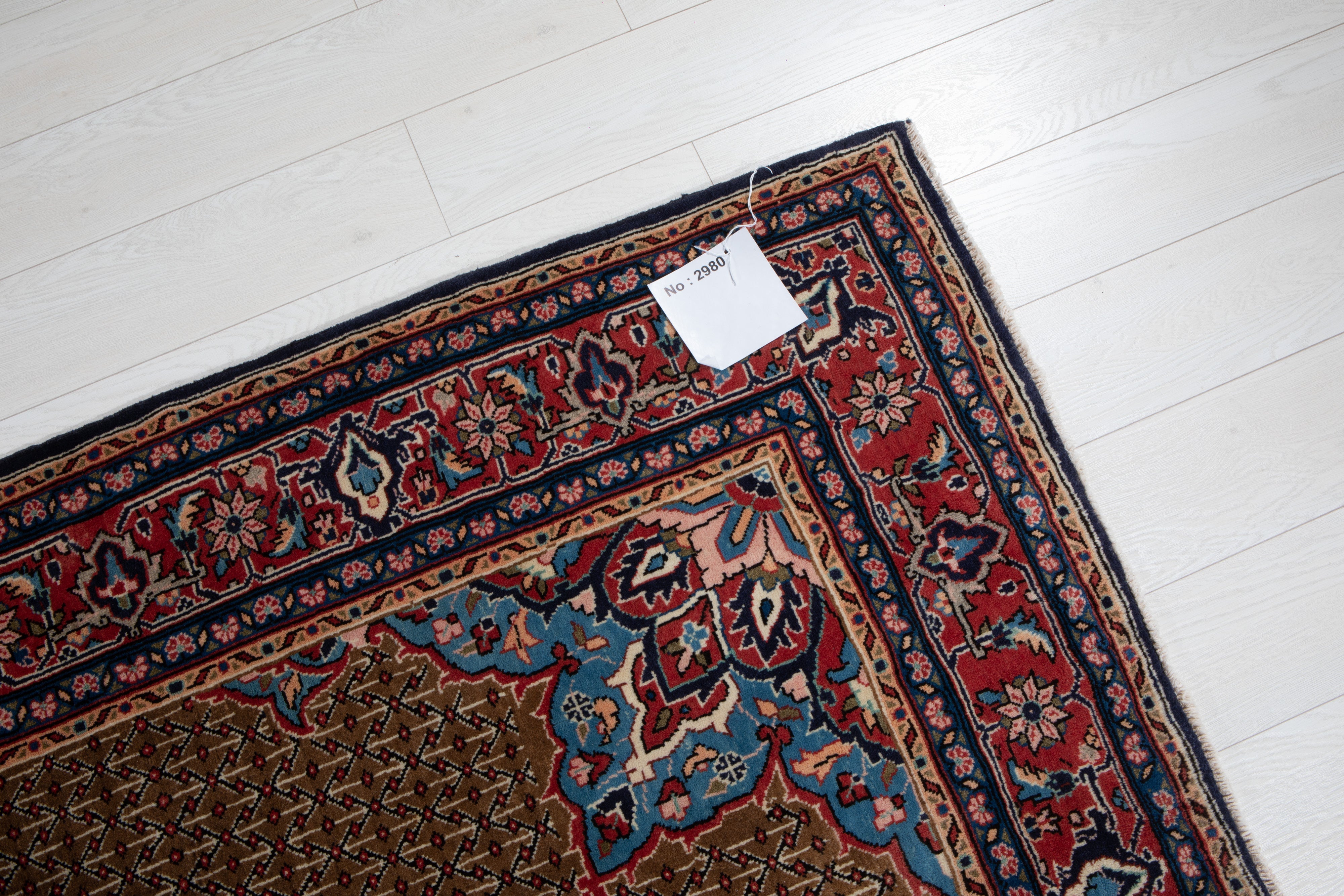 Hand-Knotted Vintage Wool Area Rug – 9'11" x 4'10" (303 x 146 cm) - Yasi & Fara