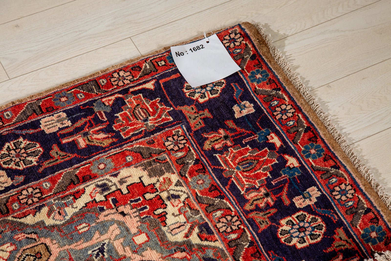 Hand-Knotted Vintage Wool Area Rug – 9' 9" x 4' 10" (297 x 148 cm) - Yasi & Fara