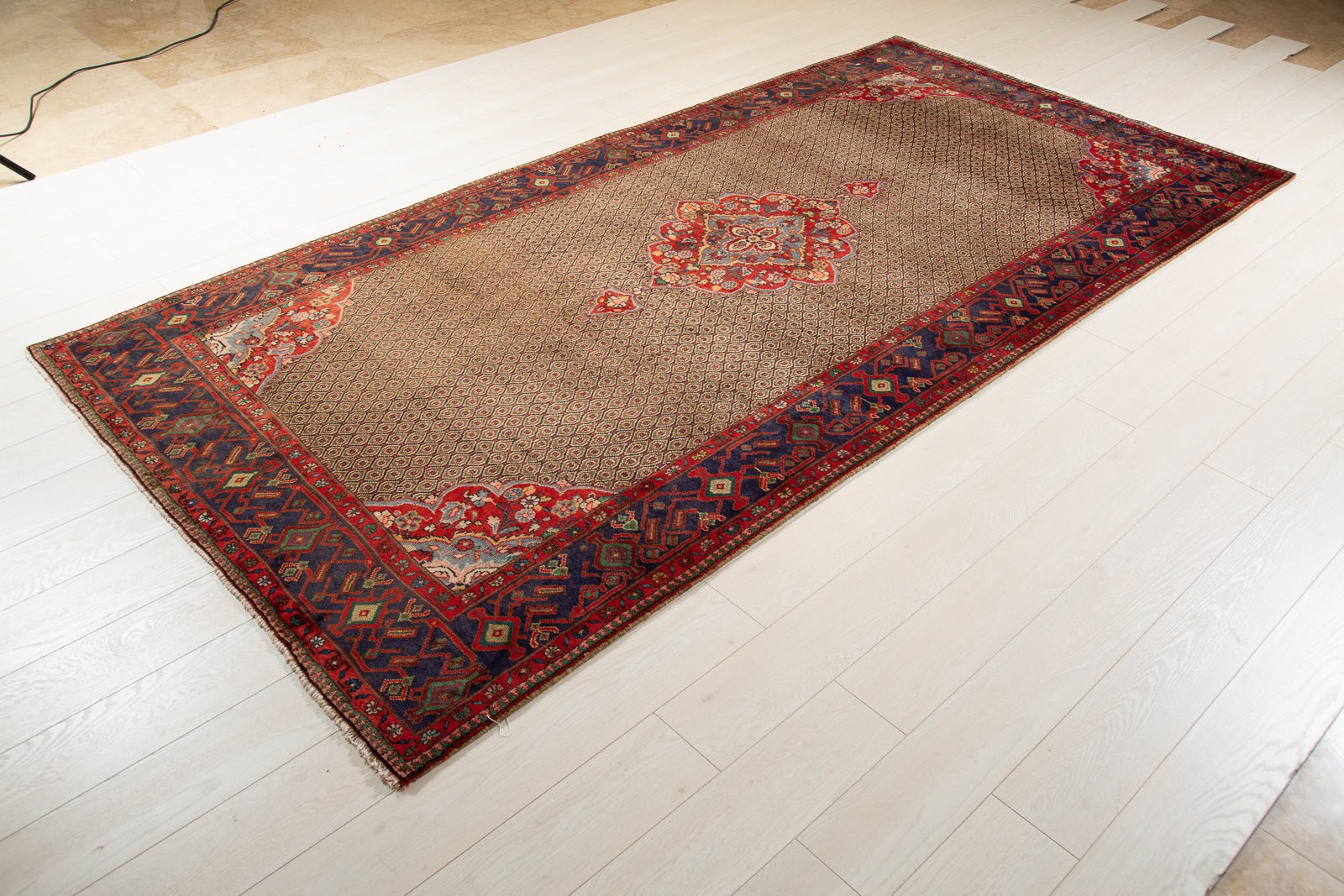 Hand-Knotted Vintage Wool Area Rug – 10' x 4' 11" (305 x 150 cm) - Yasi & Fara