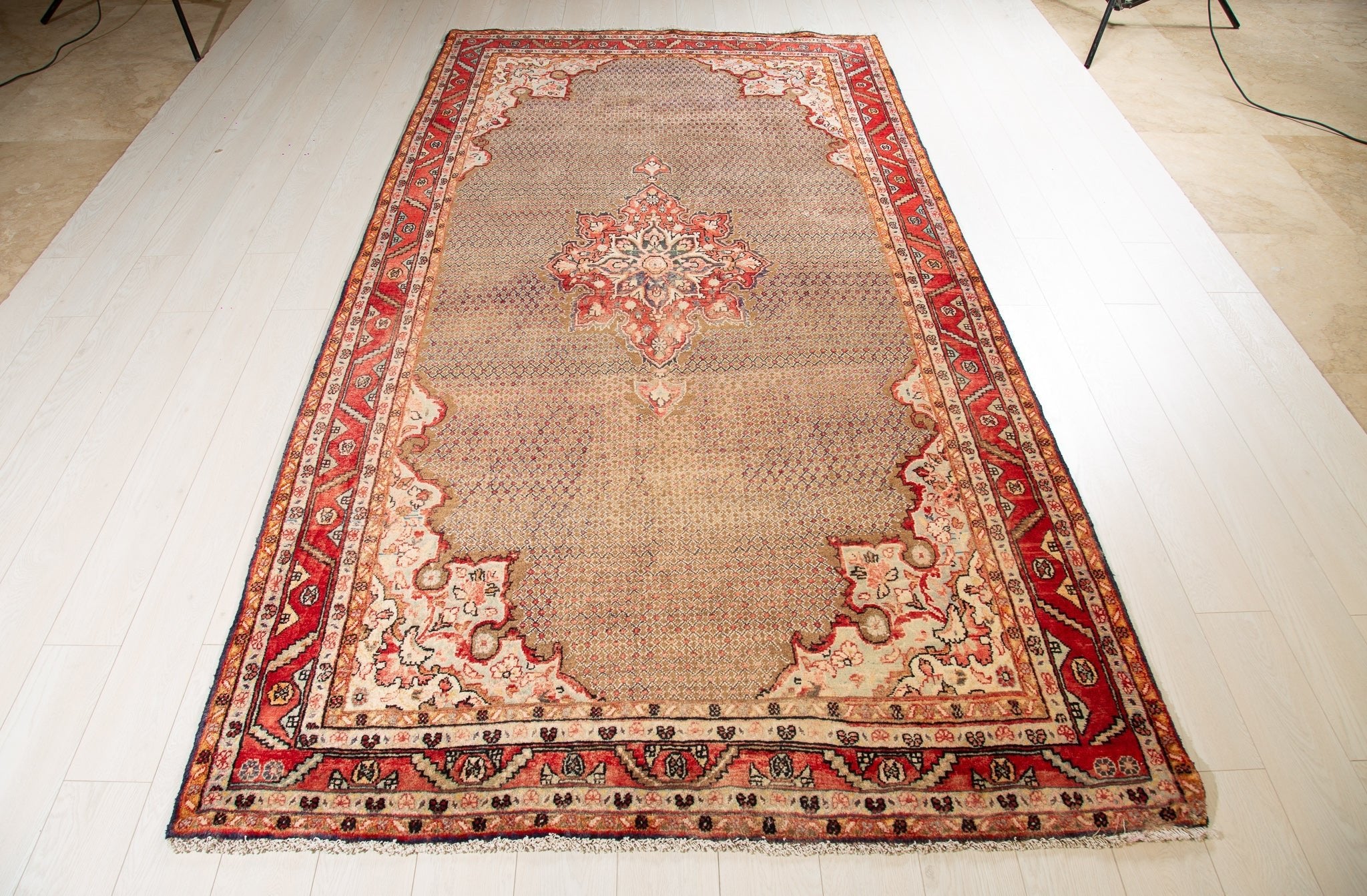 Hand-Knotted Vintage Wool Area Rug – 9' 9" x 5' 2" (298 x 157 cm) - Yasi & Fara
