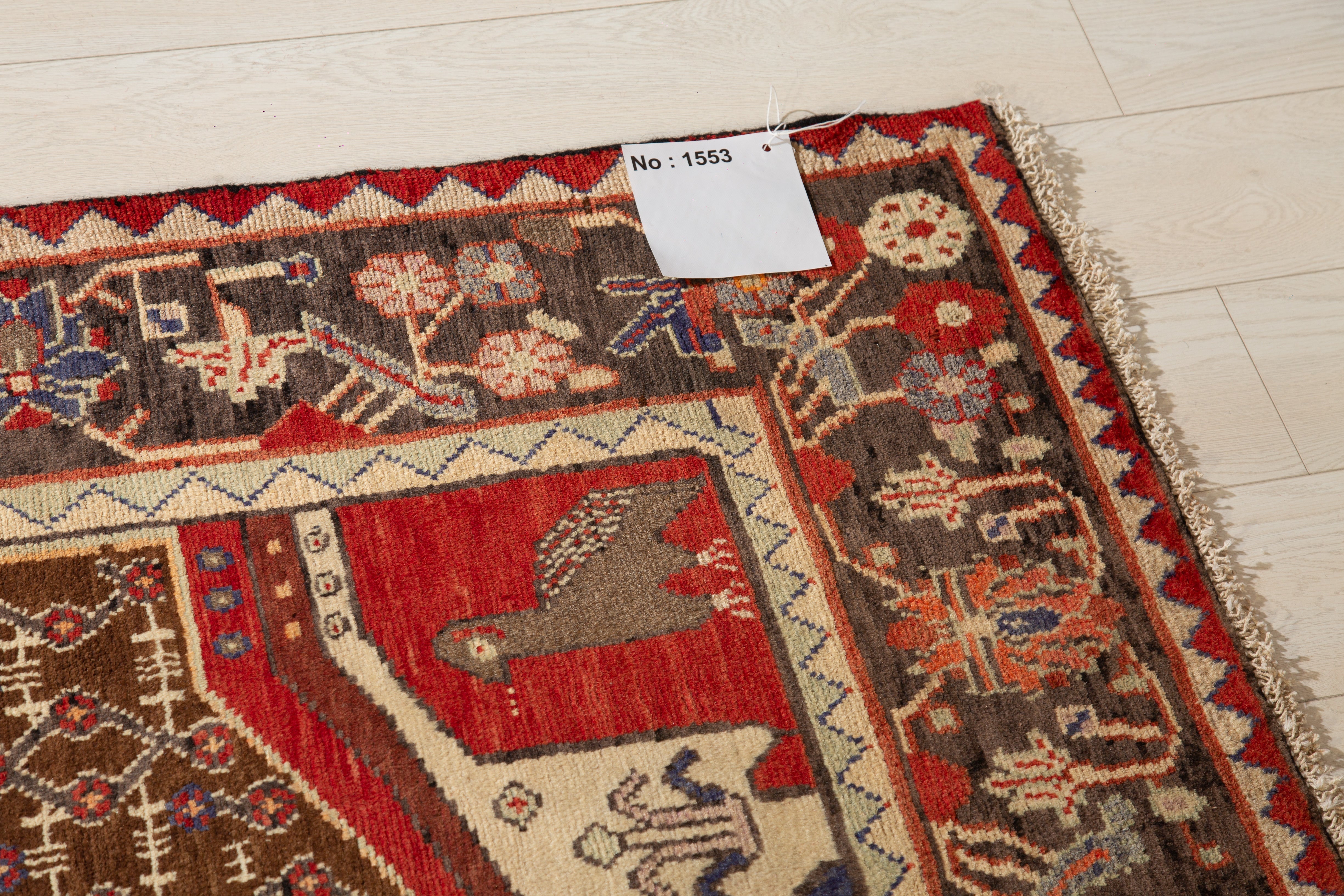 Hand-Knotted Vintage Wool Area Rug – 10' x 4' 10" (304 x 148 cm) - Yasi & Fara