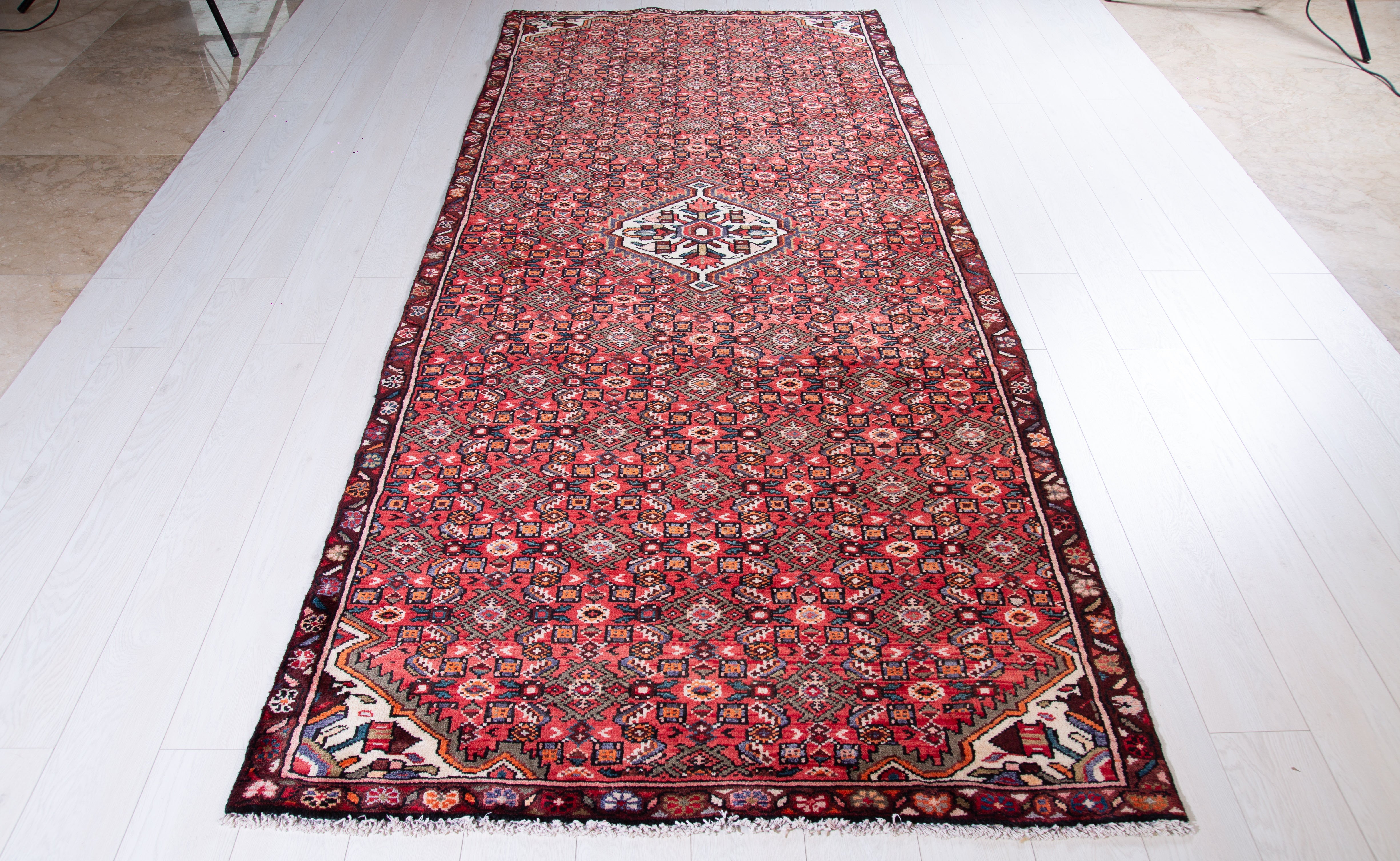 Hand-Knotted Vintage Wool Runner Rug – 9' 9" x 4' 1" (298 x 125 cm) - Yasi & Fara
