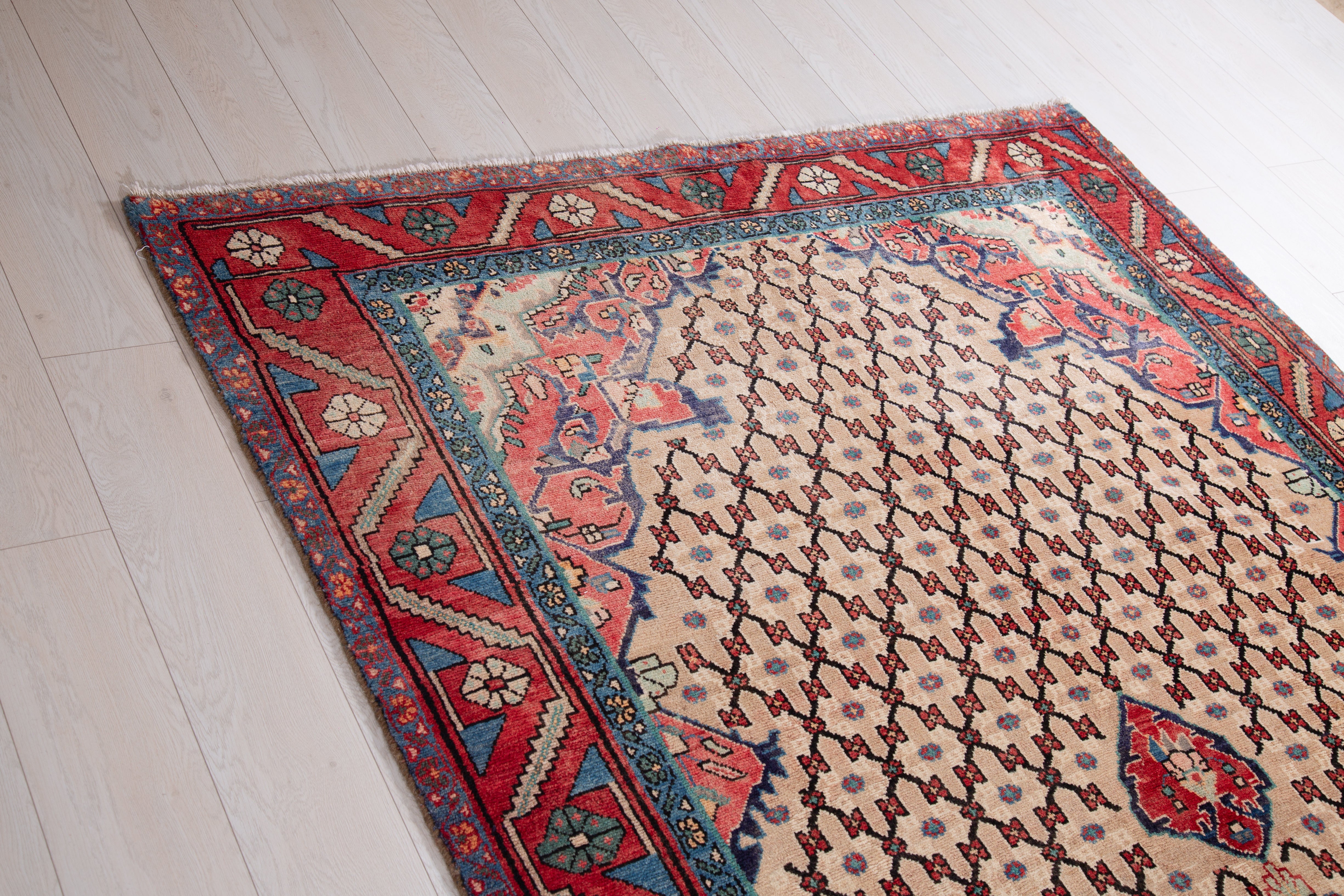 Hand-Knotted Vintage Wool Area Rug – 10' 2" x 5' 3" (311 x 159 cm) - Yasi & Fara