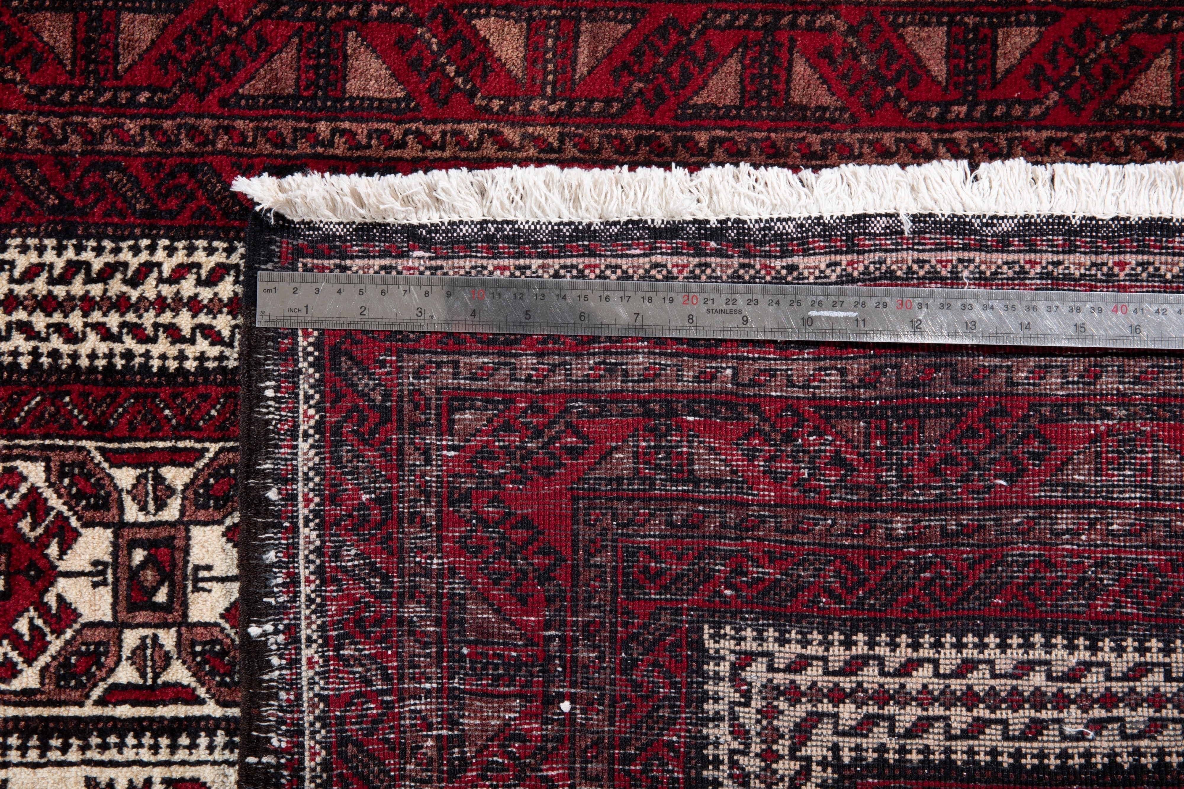 Hand-Knotted Vintage Wool Area Rug – 5' 10" x 3' 2" (178 x 97 cm) - Yasi & Fara